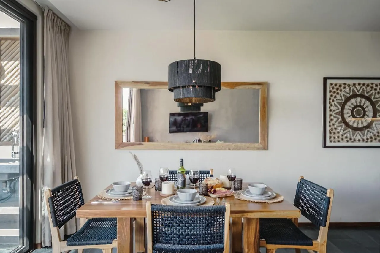 툴룸 Divine 1Br Ph With Private Pool And Spectacular Pools 아파트 0*,  멕시코